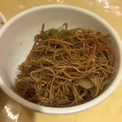 Fried noodles at Delight Vegetarian in New Territories