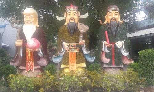 Fibreglass statues at Wun Chuen Vegetarian Centre in New Territories