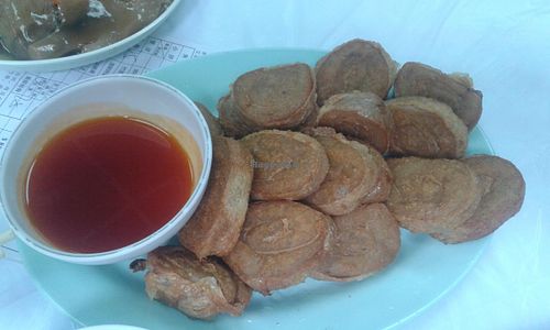 Taro & sweet & sour sauce at Wun Chuen Vegetarian Centre in New Territories