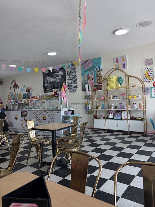 Indoor and outdoor seatingg  at Mrs. Sprinkles Ice Cream Parlor in Albuquerque