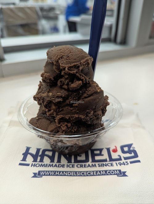Chocolate peanut butter (asked to avoid scooping up brownie lmao) at Handel's Homemade Ice Cream in Reno