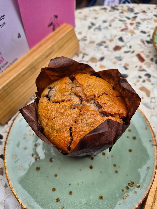 Muffin blueberry at Jordy's Bakery in Rotterdam