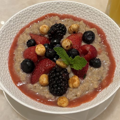 Gluten Free Oatmeal   at La Fontaine in Las Vegas