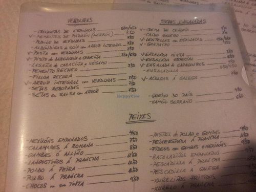 A photo of the menu (all vegan items marked 'V'). at A Tulla in Santiago De Compostela