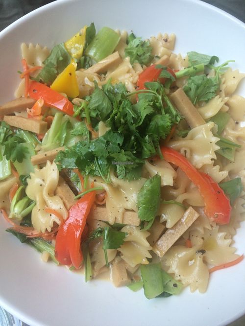 Vegan bacon pasta at Mianto 艾果豐 in Taipei