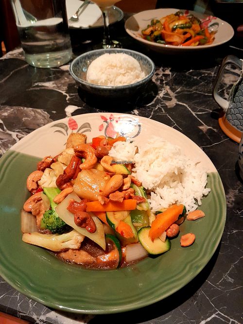 Cashew stir fry at Yor Yak Thai Eatery in Wellington