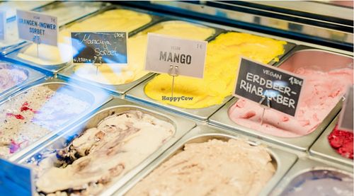 magic icecream! flavours on pic: orange-ginger-sorbet, maracuja-/mango-sorbet, strawberry-rhubarb-sorbet at I Am Love in Bochum