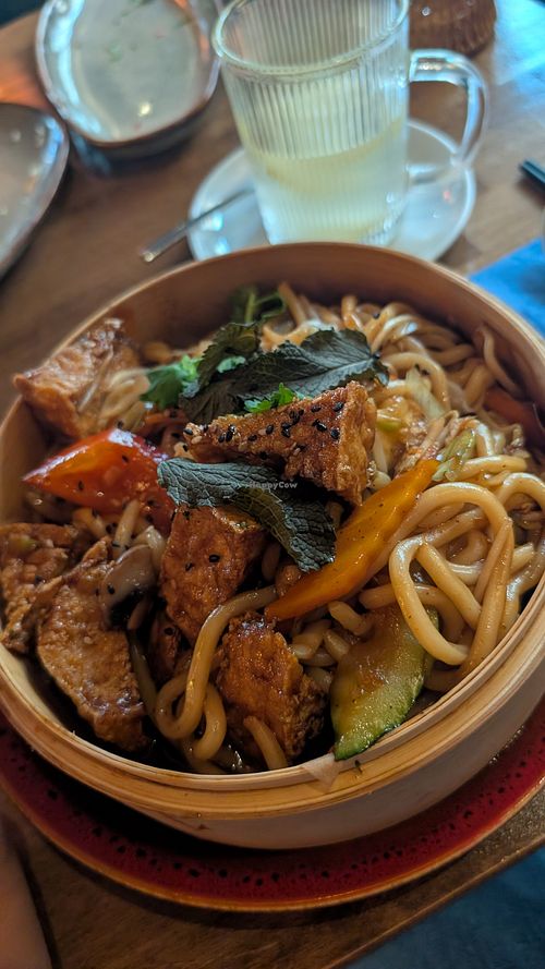 Udon noodles with tofu and veggies at Hallo VietNam in Goessweinstein