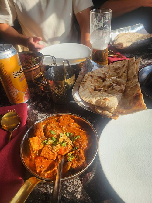Tofu bhuna and naan roti at Pitra Waterfront in Skipton