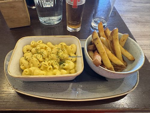 Vegan Mac’ n’ Cheese   at Macnamara &amp; Bothan Bar in Isle Of Skye