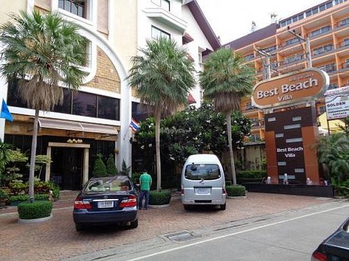 View from Soi 5 at Best Beach Villa in Pattaya