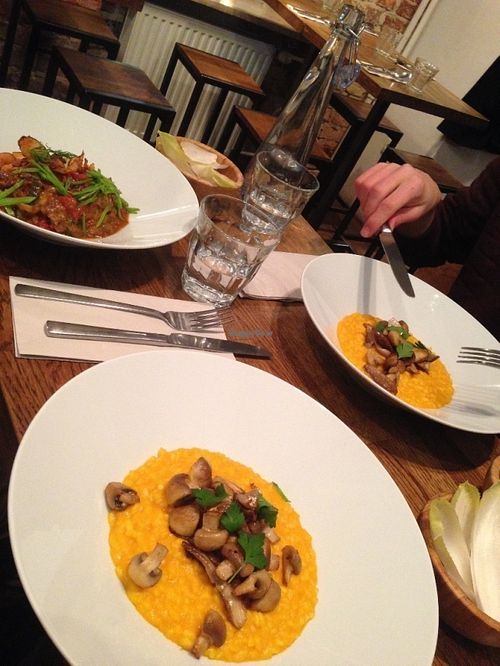 Only yellow plates are vegan! at Kaskrut in Warsaw