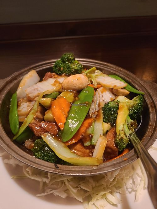 Tofu vegetable clay pot at First Szechuan Wok in Los Angeles