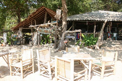 The restaurant at Peace Paradise Restaurant in Koh Jum