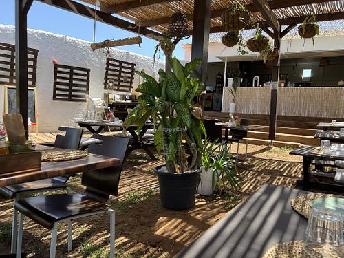 Pretty outdoor seating  at Raizes in Quarteira