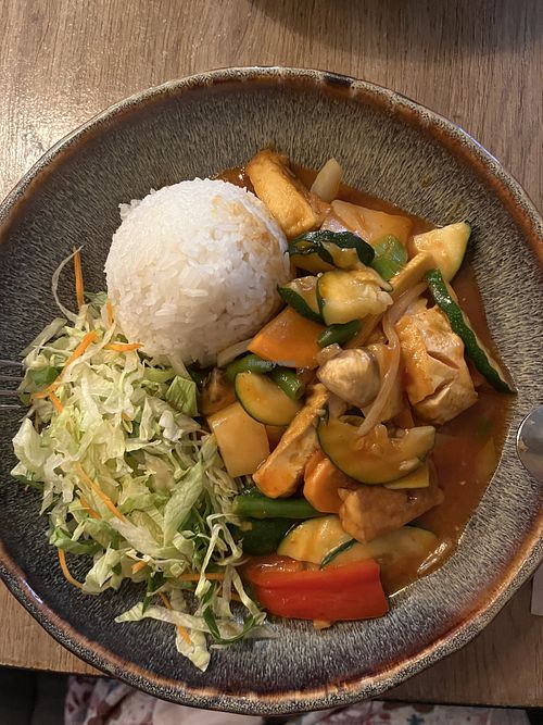 Reis mit Ananasgemüse  at Saigon Alley in Berlin