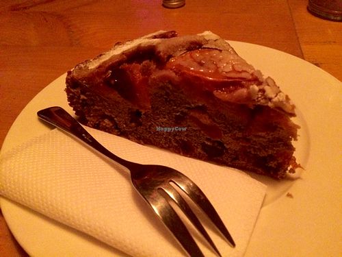 plum cake at Nahore in Prague