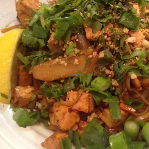 Closeup Vegan Pad Thai at Chop Chop in Tel Aviv