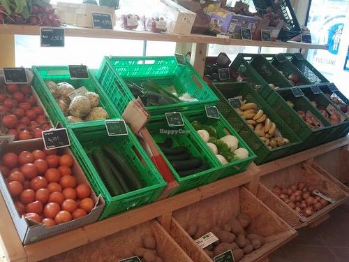 fresh fruit and vegetables at bio4me in Sinsheim