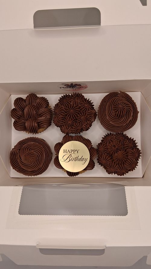 signature vegan cupcakes with chocolate buttercream frosting at Plant Pastry in Jacksonville