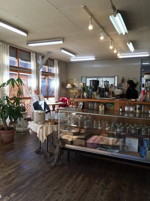 Charming interior  at Cafe Bonheur in Tanabe