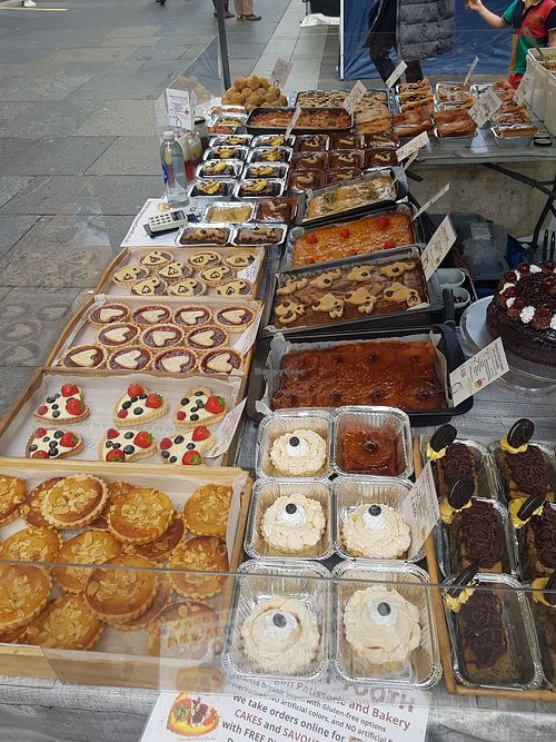 Sweets galore 😋 at Vegan Sweet Tooth in London