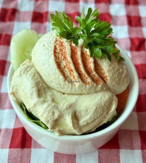 Hummus bowl at Palm Kitchen - Restaurant in Dubai