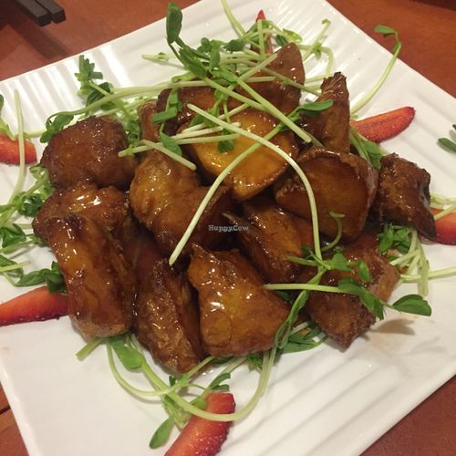 Pork Ribs with Strawberry Sauce (the so-called pork ribs are actually lion's mane mushroom at Meet At Sakura Veggie in Kowloon