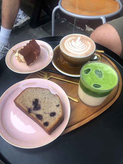 banana bread + matcha latte at Kubo in Dusseldorf