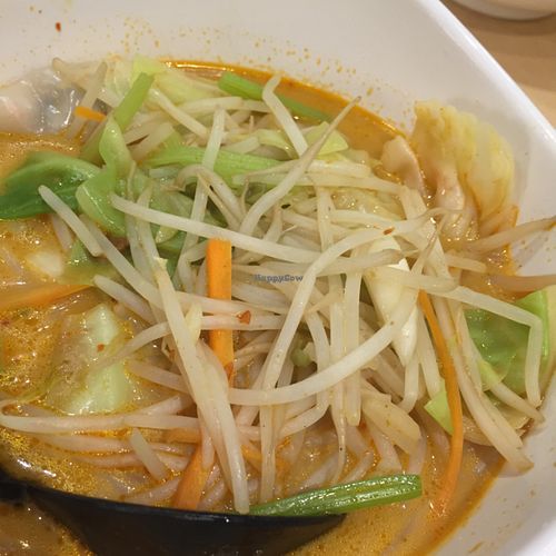 Laksa with dumplings at Happy Veggies - Mong Kok in Kowloon