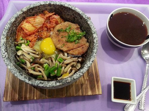 ramen at Vegetarian Kitchen at Dickson Yoga in Kowloon