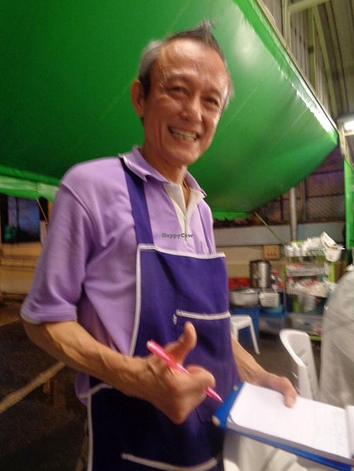 Pat the happy owner. at Wanida Kitchen in Pattaya