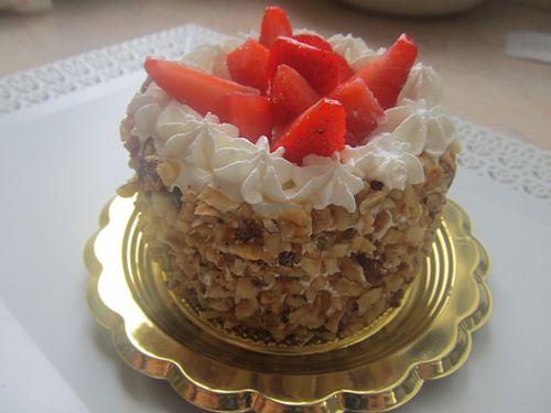 Fragolosa dessert at Universo Vegano in Cagliari