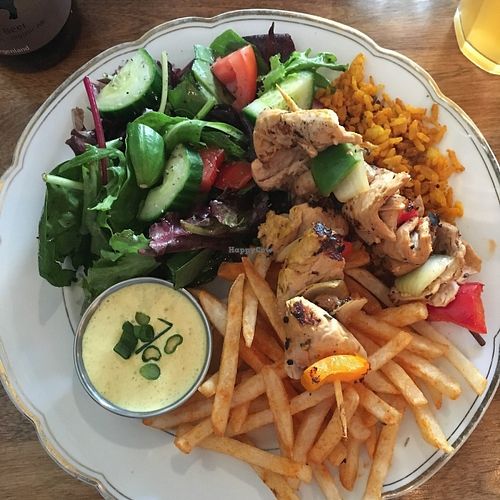 Souvlaki avec "viande" végétale at Antidote Bouffe Vegane in Montreal