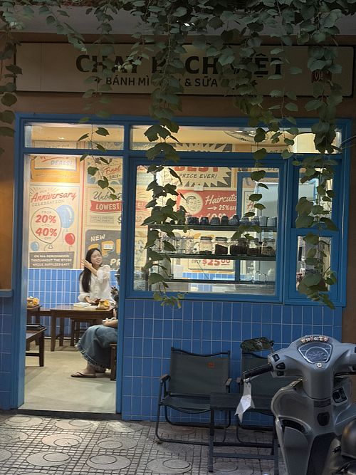 Store from the front  at CHAY BÁCH VIỆT in Viet Tri