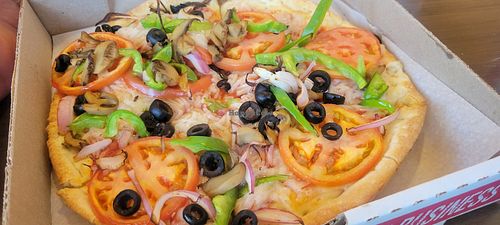Vegan pizza at We Cook Pizza and Pasta in Tusayan