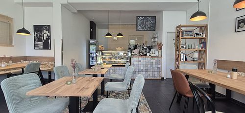 So cozy at Cafe14 in Munich