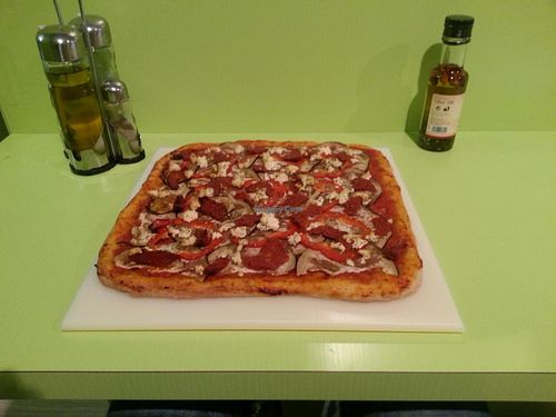 Chorizo Pizza (in my opinion the best pizza) at Dolce Pizza y Los Veganos - Hipolit Lazaro in Barcelona