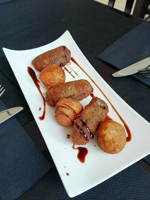Vegan croquettes at Cor Verd in Igualada