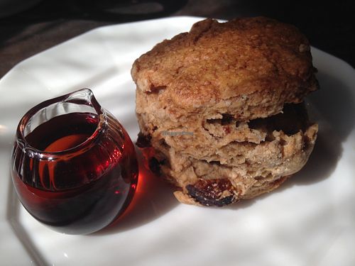 Cinnamon scorn at Muffin Ladybug in Nagoya