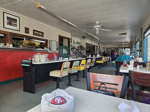  at Cafe One in Fort Bragg