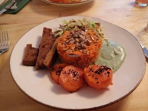 Seitan with carrot rice and, erm, carrots at Bites and Wines in Antwerpen