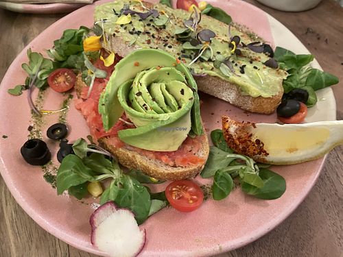Avocado toast  at Brunchit Madrid Chueca in Madrid