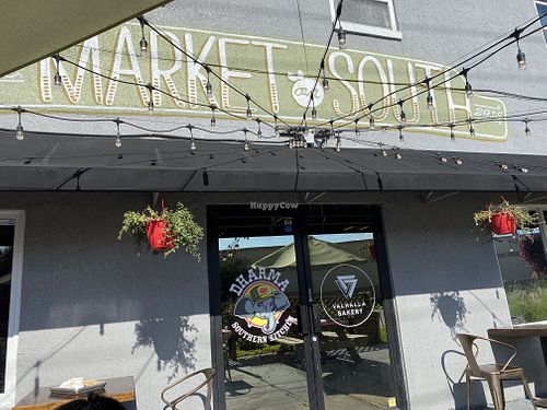 Cutest little place #Veganuary at Dharma Southern Chick'n in Orlando