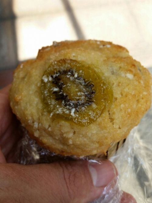 kiwi muffin To go  at Smoothie etc. in Kyoto