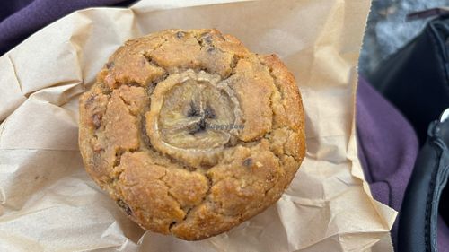 Banana and raisin and walnut muffinns  at Smoothie etc. in Kyoto