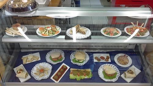 food counter display (for appetite only food is cooked fresh) at kVegan in Tenerife