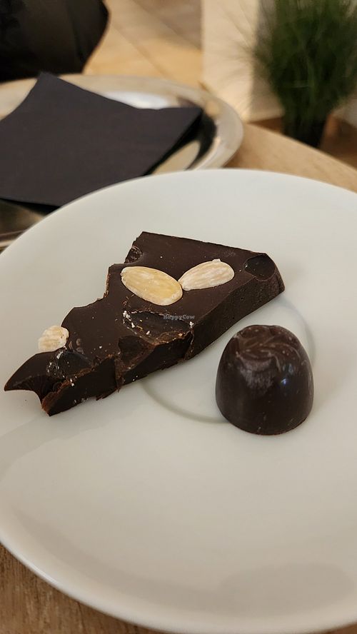Cherry and dark chocolate at OMNES CAFFE Arleta in Cesky Krumlov