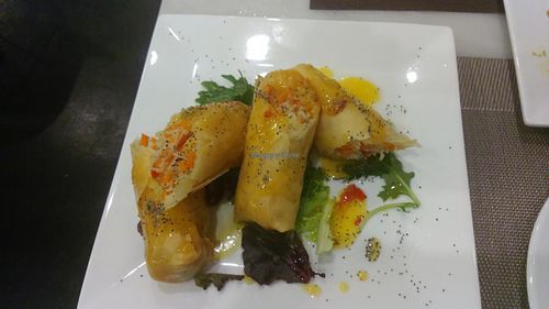Vegetable rolls at Vantana in Sevilla