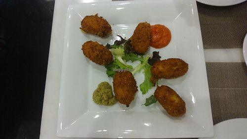 Potatos croquettes at Vantana in Sevilla